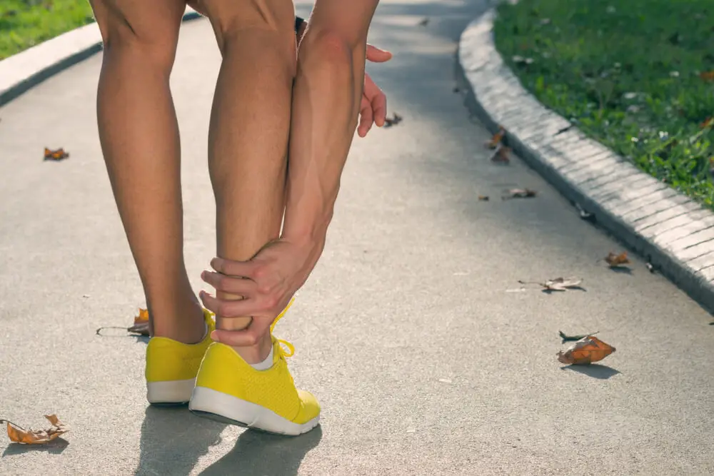treating a sprained ankle